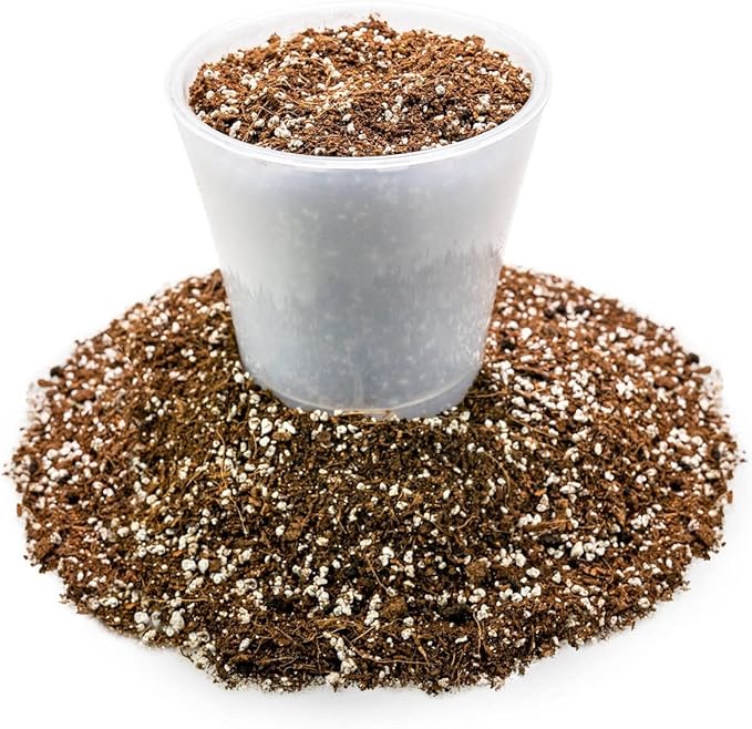 Gardenera Professional Carnivorous Plant Soil - Ready to Use for Venus Flytraps, Sundews, Pitcher Plants, Butterworts | Peat Moss, Coco Coir, Perlite - 5 Quart Bag