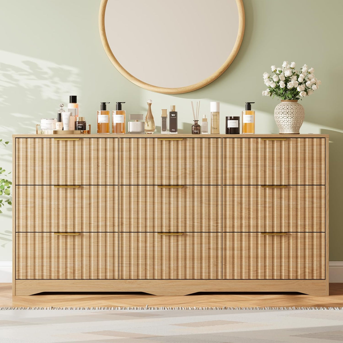 Fluted 9 Drawers Dresser for Bedroom, 63" Wide Wood Dressers, Natural Oak