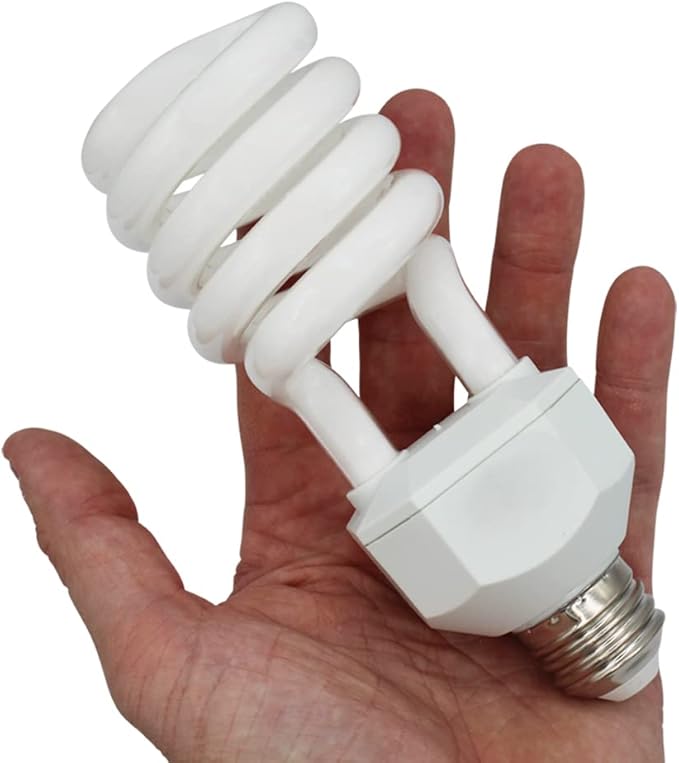 lumenivo UVB Reptile Light 23W 10.0 Desert Terrarium UVB Bulb for Bearded Dragon, Dwarf Monitors, Veiled Chameleons - Simulates UVB from The Sun to Help in Calcium Absorption - 120V - 3 Pack