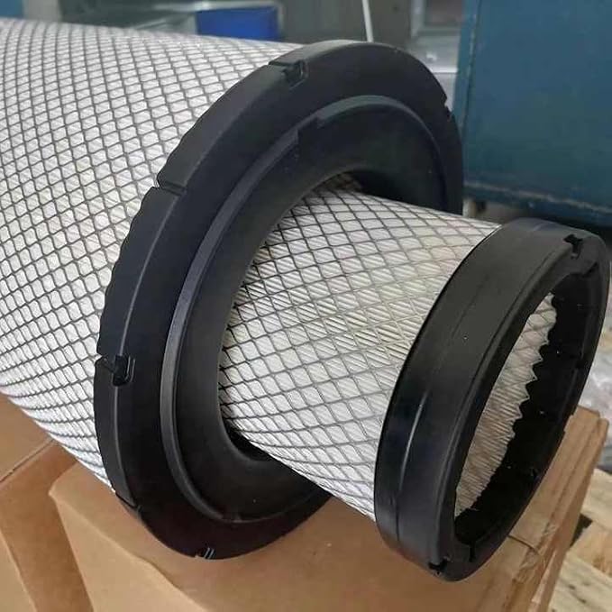 1 SET OF AIR FILTER P777868 & P777869, COMPATIBLE
