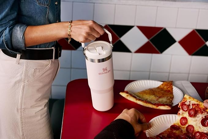 STANLEY IceFlow Flip Straw Tumbler
