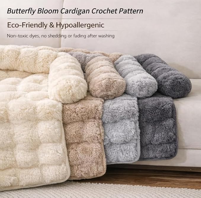 Dream Cloud Pet Sofa Bed, Washable Non-Slip Fluffy Plush Dog Mat for Furniture Protector Mat for Sofa Car & Floor for Small Medium Dogs & Cats (White)