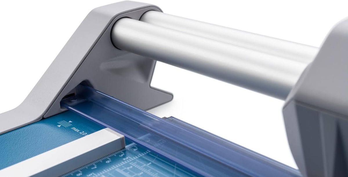 Dahle 550 Professional Rotary Trimmer, 14" Cut Length, 20 Sheet Capacity, Self-Sharpening, Dual Guide Bar, Automatic Clamp, German Engineered Paper Cutter