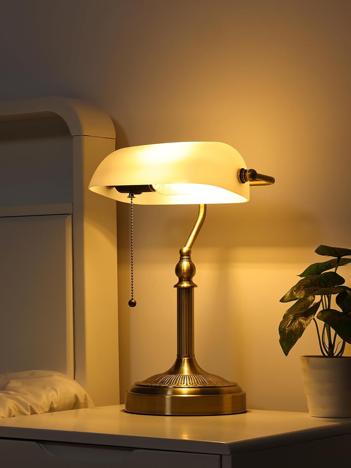 Matted White Traditional Glass Bankers Desk Lamp