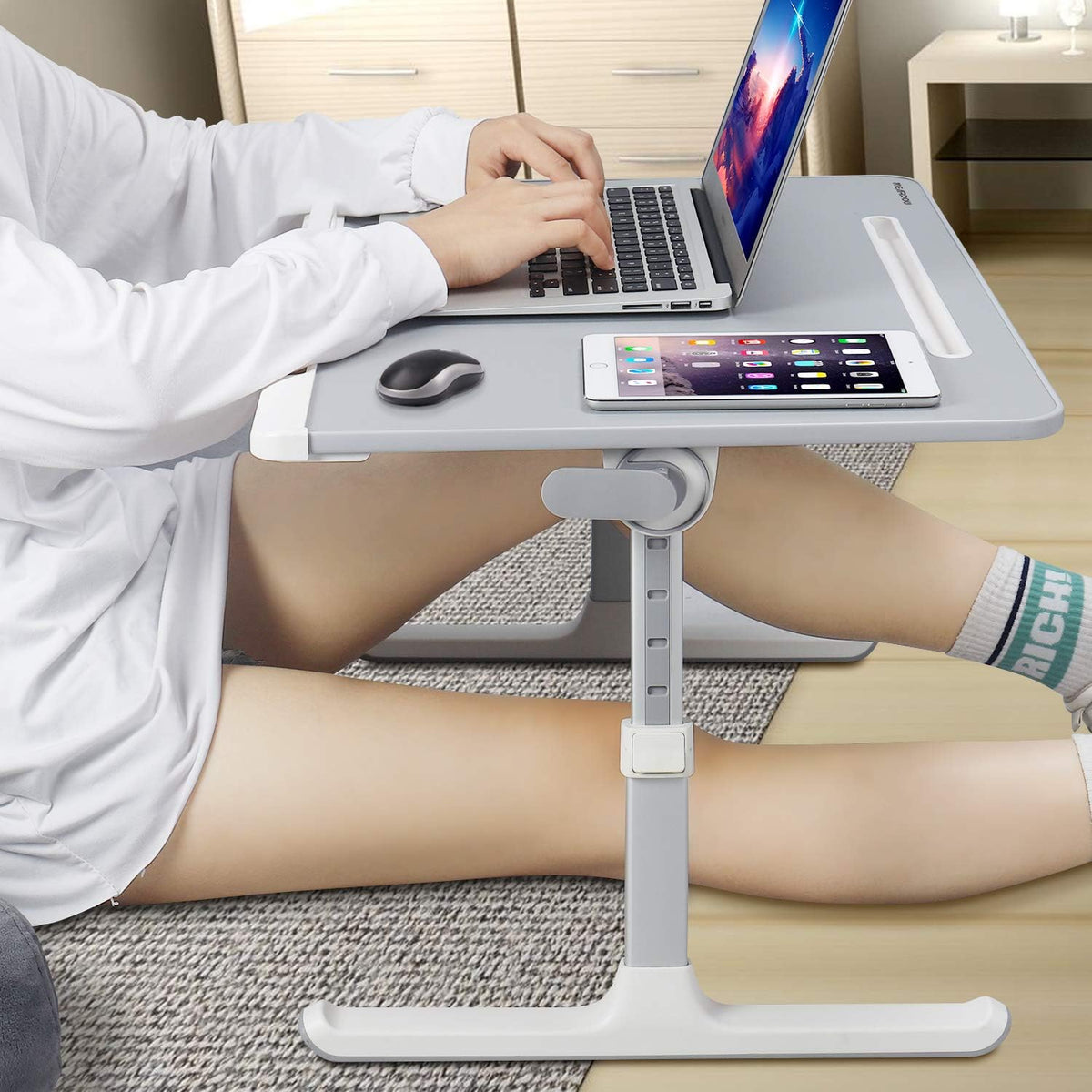 NEARPOW XXL Bed Table Tray, Adjustable Laptop Lap Desk for Couch, Black