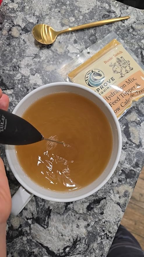 Low Calorie Hydration, Feed Topper & Treat | Safe, NO Electrolyte/Salt for Daily Intake | No Sugar Added | Hydration Support for Horses, Livestock & Dogs | 8 Servings | Basic Batch