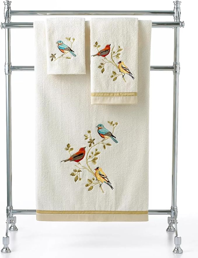 Avanti Linens - Bath Towel, Soft & Absorbent, Nature Bathroom Decor (Gilded Birds Collection)
