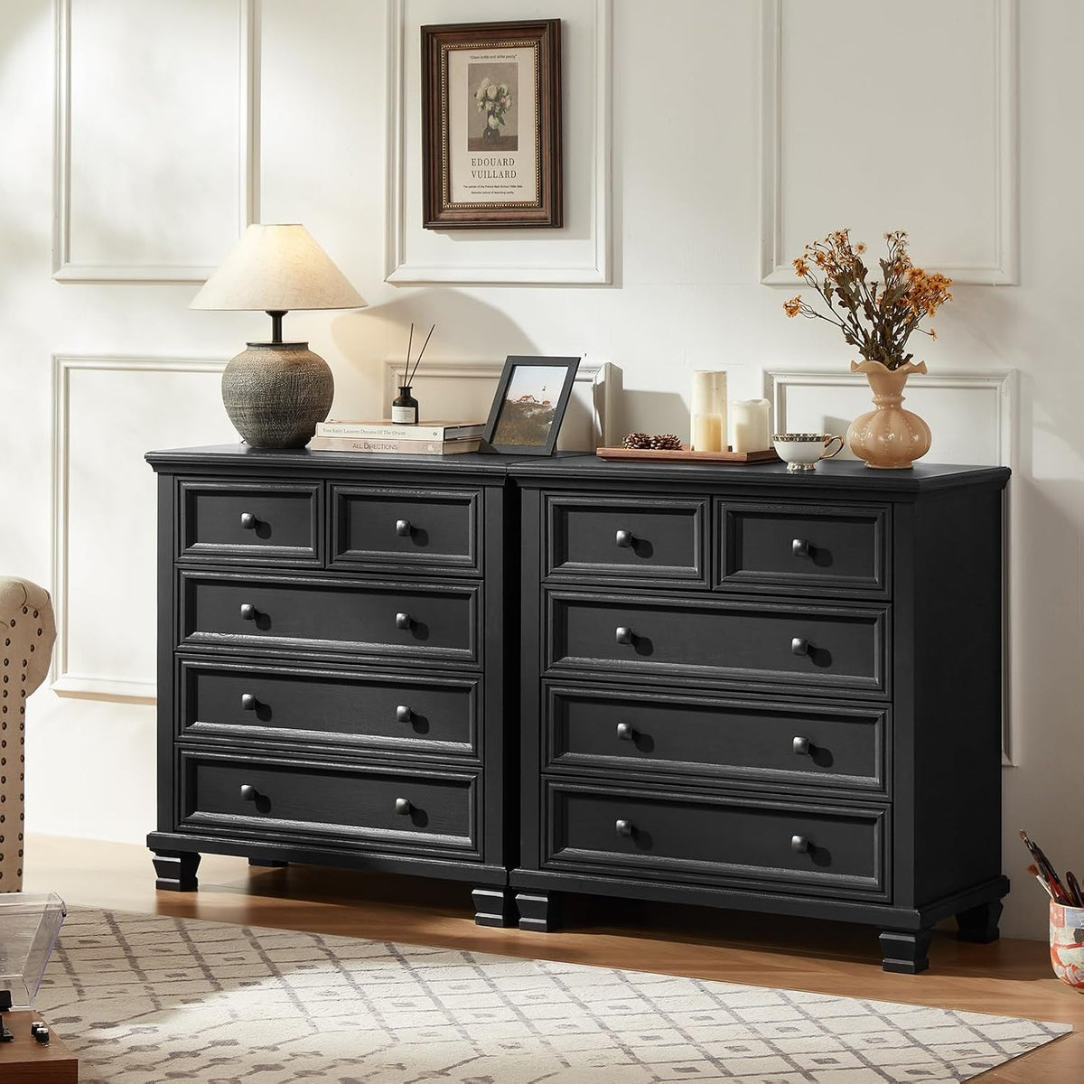 SAVOR LIFE Farmhouse 5 Drawer Dresser for Bedroom, 32.6 Inch Tall Vintage Wood Chest of Drawers, Rustic Small Dressers w/Square Solid Wooden Legs, Mid-Century Storage Organizer for Living Room, Black