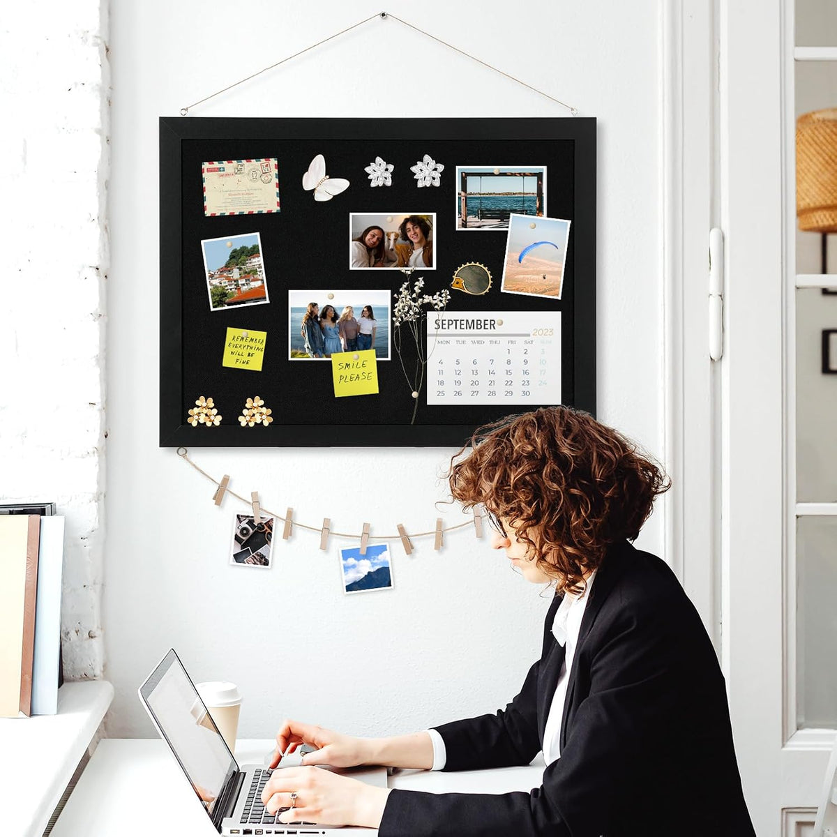 Double-Sided Wood Framed Cork Board with Linen, 24" x 18"（Black）