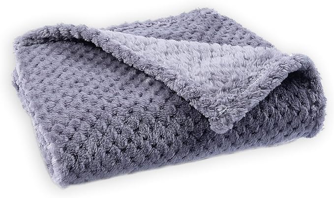 Pet Blanket Warm Soft Dog Blankets Washable Cat Throw Blankets Sofa Bed Couch Furniture Protector Cover for Small Medium Large Dogs Cats, Purple, 20" x 28"