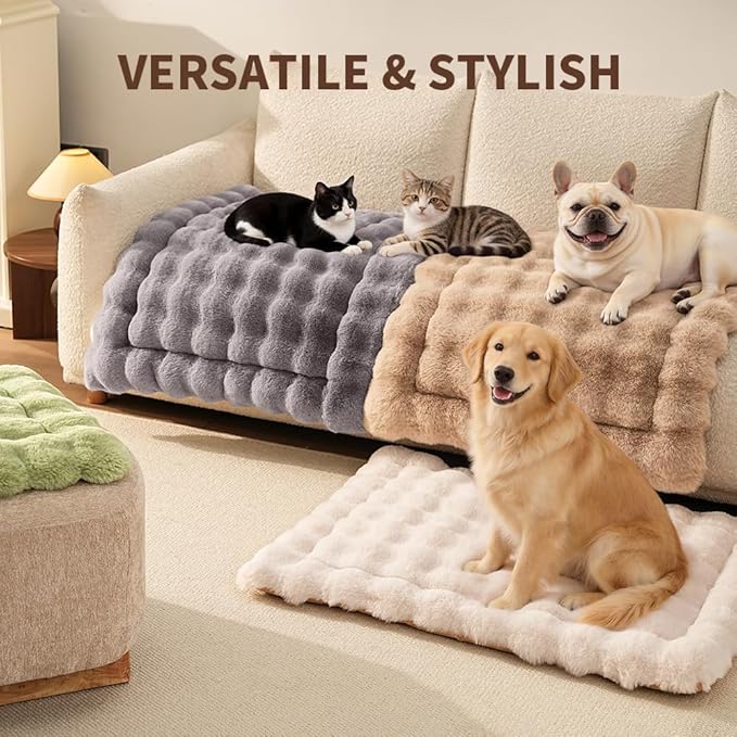 Self-Warming Cat Bed, Plush Faux Fur Pet Bed Mat with Anti-Slip Bottom, Ultra Soft Heated Bed for Cats & Medium Dogs, Cozy Fluffy Pad for Couch & Crate, Machine Washable, 27x20 Inch Grey