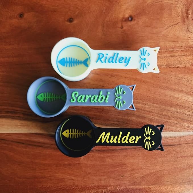 Personalized Cat Food Scoop, Cat Food Measuring Cup with Name, Kibble Scoop (5 oz - 5/8 cup)