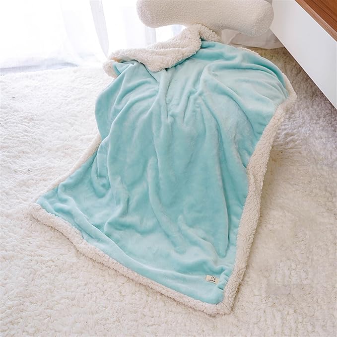 Pet Blanket Warm Soft Dog Blankets Washable Cat Throw Blankets Sofa Bed Couch Furniture Protector Cover for Small Medium Large Dogs Cats, Grey, 24" x 31"