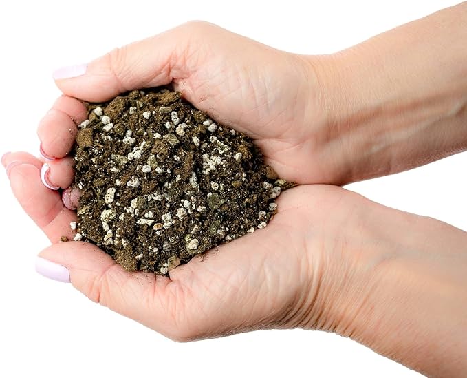 Gardenera Organic Moisture Control Potting Mix - Absorbs 33% More Water Than Basic Potting Soil - 10 Quart