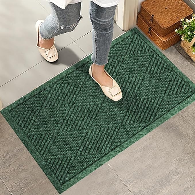 HIYARD Sturdy Front Door Mat, Absorbent Muddy Dirt Resist Welcome Door Mats