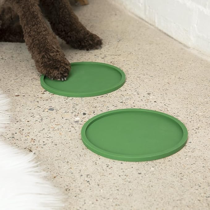 Waggo Habit Silicone Dog Placemat – Set of 2 Modern Heavyweight Silicone Dog Food Mats, Dishwasher Safe, Non-Slip, Solid Color – Black (Small, 6")