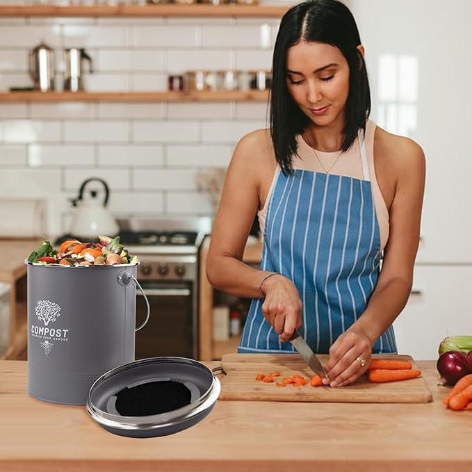Kitchen Countertop Compost Bin, Odor Resistant Indoor Compost Bin