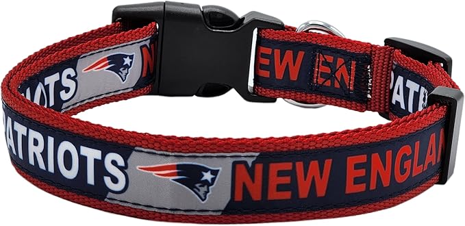 NFL PET Collar New England Patriots Dog Collar, Large Football Team Collar for Dogs & Cats. A Shiny & Colorful Cat Collar & Dog Collar Licensed by The NFL