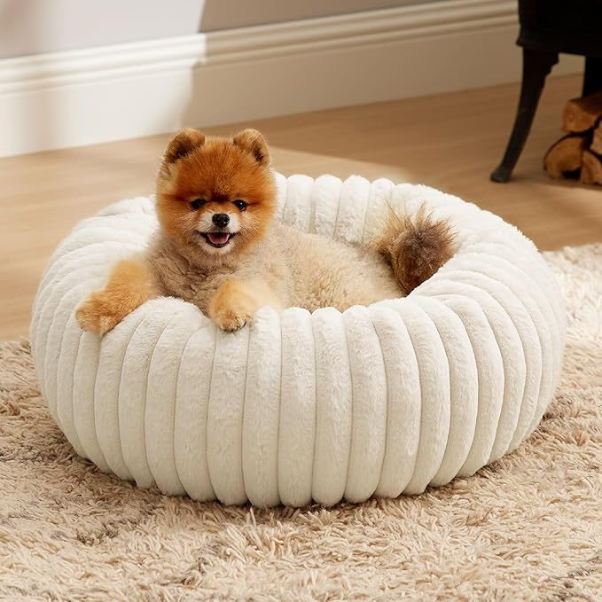 Bedsure Donut Large Dog Bed 23x23x7 inches with Waterproof Dog Blankets for Medium Dogs 25"x35", Cream