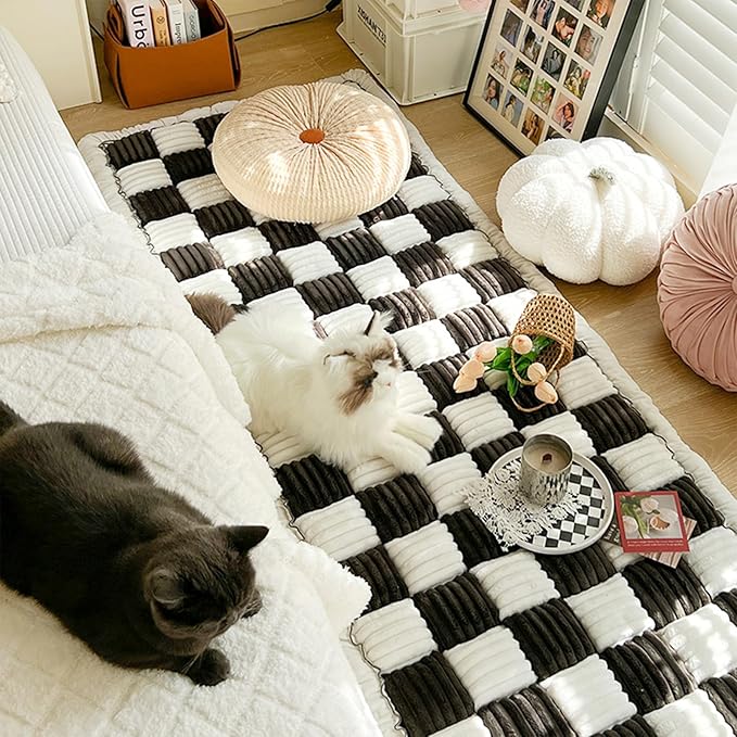 FunnyFuzzy Cream-Coloured Plaid Square Pet Mat Bed Couch Cover, Winter Thickened Dog Bed Cover Pet Blanket Sofa Couch Furniture Protector for Kids Dog Cat(Size:27.6 * 82.7 in,Color:Black)