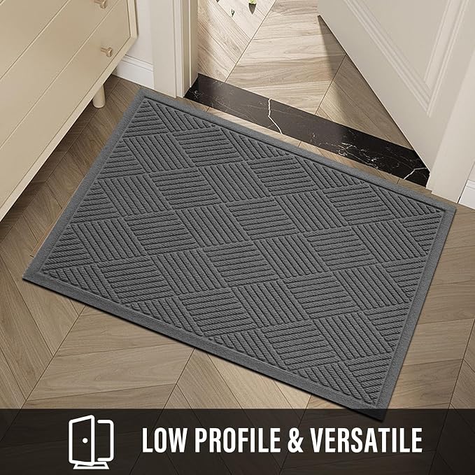 HIYARD Sturdy Front Door Mat, Absorbent Muddy Dirt Resist Welcome Door Mats