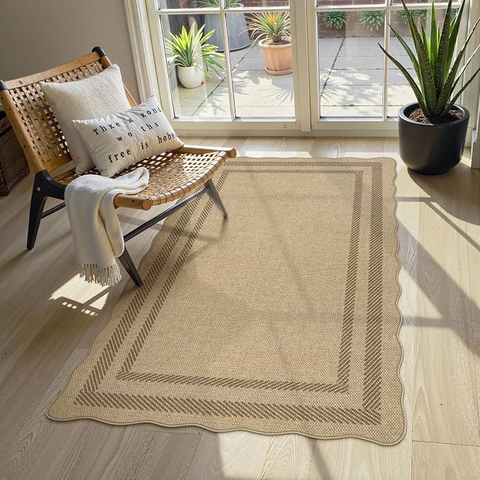 LIVEBOX Scalloped Easy Jute 3x5 Outdoor Rug, Washable Non-Slip Geometric Tan