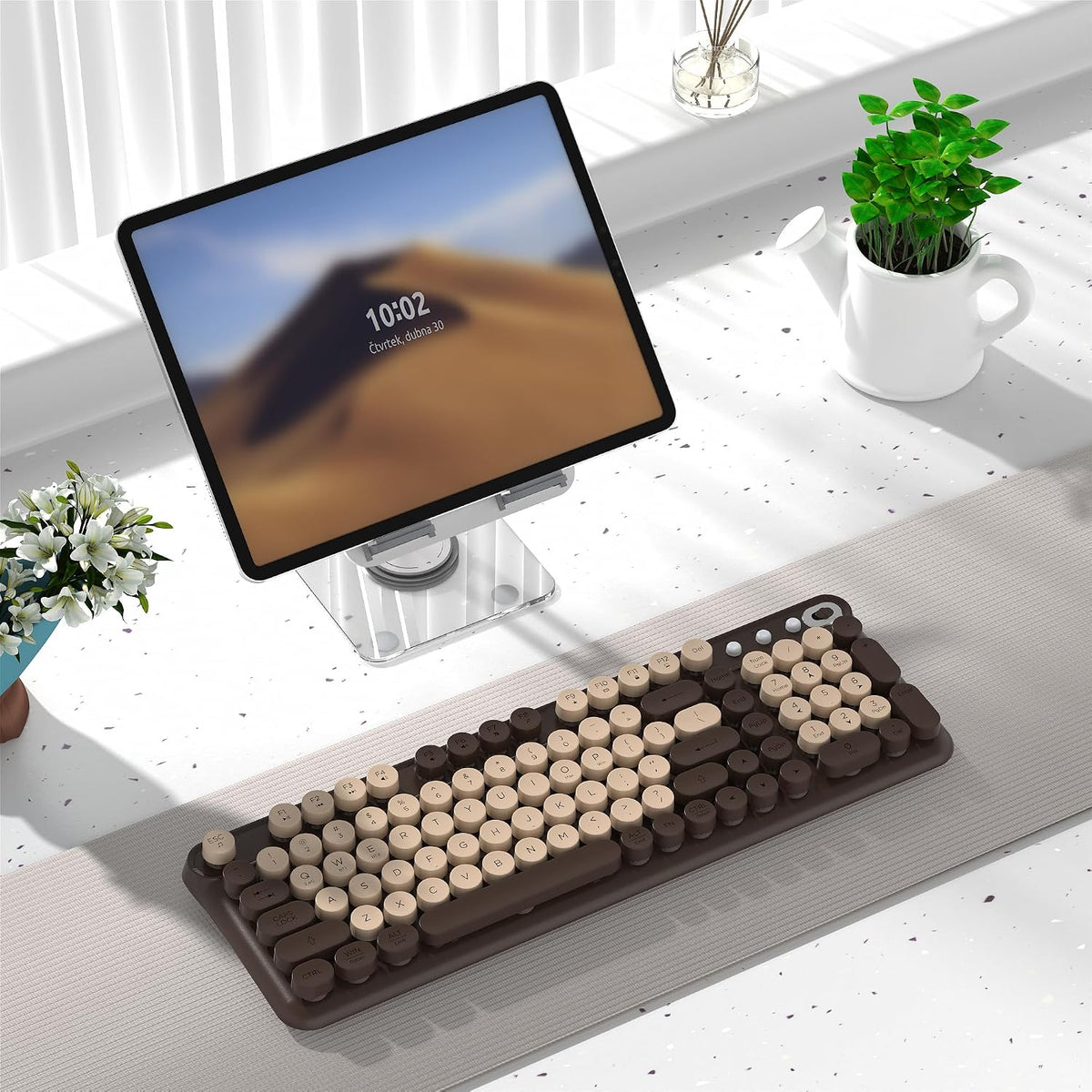 Wireless Bluetooth Keyboard, Full Size Retro Round Keycaps(Coffee)