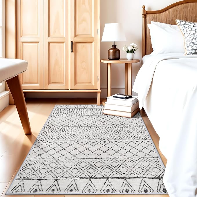 3x5 Washable Moroccan Area Rug: Ultra Soft Low Pile Non-Slip Rugs