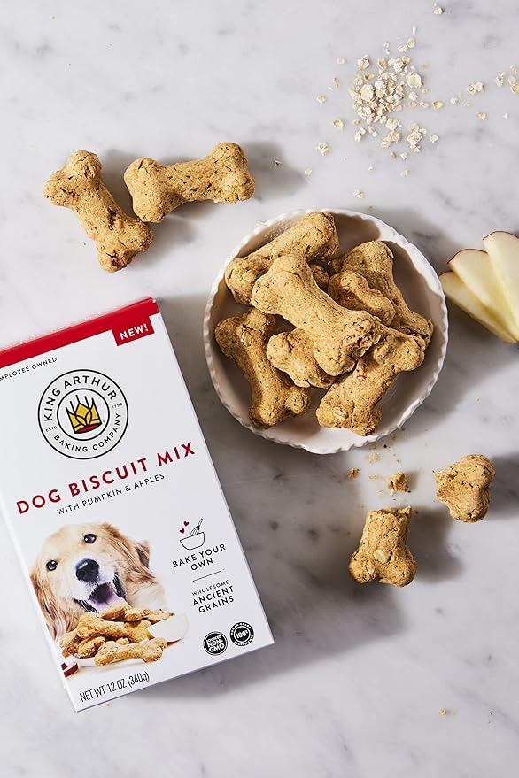 King Arthur Dog Biscuit Mix, Pumpkin & Apple, Homemade Dog Treats, 12oz