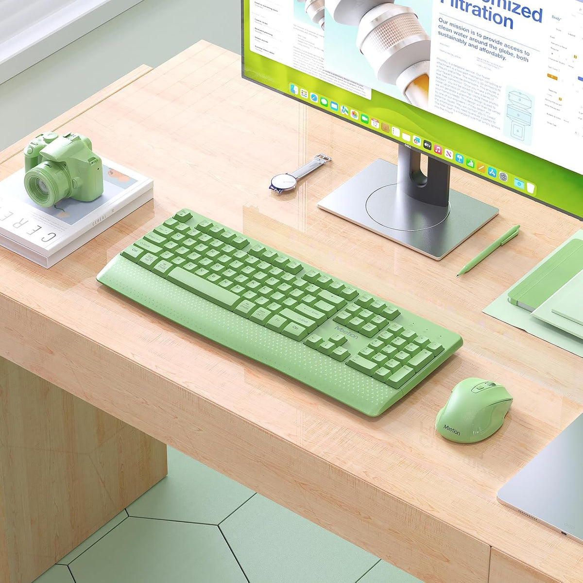 MEETION Wireless Keyboard and Mouse Combo, Full-Size with Wrist Rest, Green