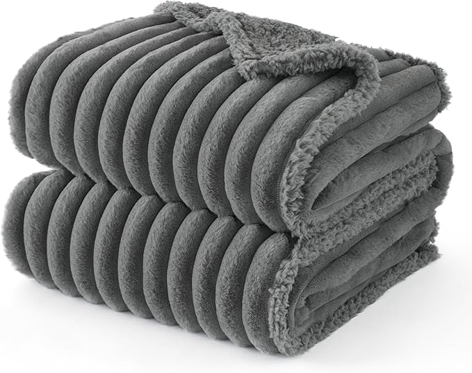 Bedsure ComfyFleece Orthopedic Dog Bed with Waterproof Dog Blanket for Extra Large Dogs, Grey