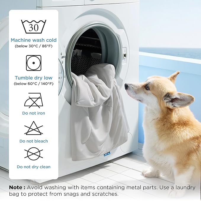 Bedsure Cooling Blanket for Small Dogs with Breathable Air-Core Fill Q-MAX>0.4 - Dog Cooling Mat Soft, Lightweight Pet Cat Throw Cold Blanket Washable for Summer, Pearl Grey, 25x35