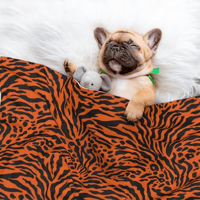 Double Sided Plush Pet Blanket for Small Large Animals, 3D Realistic Cheetah Leopard Print, Reversible Throw with Dimpled Dot Side and Flat Side for Kennels Living Rooms