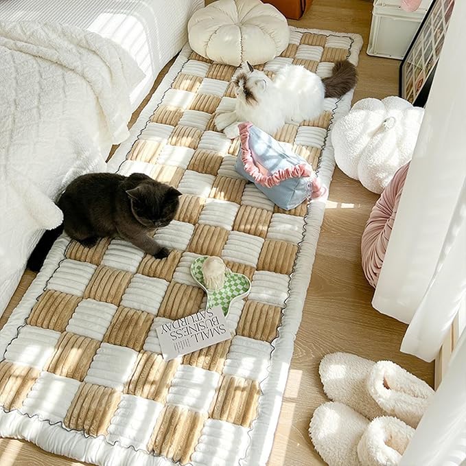 FunnyFuzzy Cream-Coloured Plaid Square Pet Mat Bed Couch Cover, Winter Thickened Dog Bed Cover Pet Blanket Sofa Couch Furniture Protector for Kids Dog Cat(Size:27.6 * 59.06 in,Color:Brown)