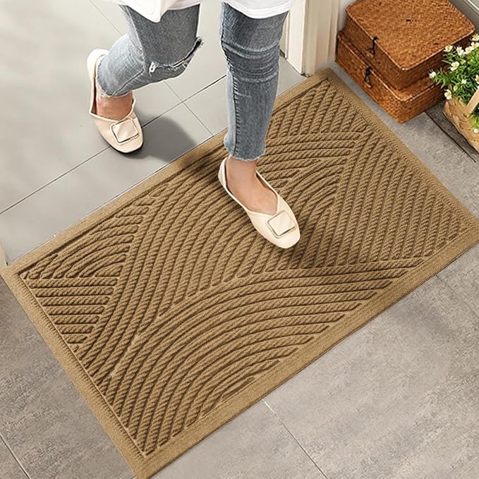 HIYARD Sturdy Front Door Mat, Absorbent Muddy Dirt Resist Welcome Door Mats