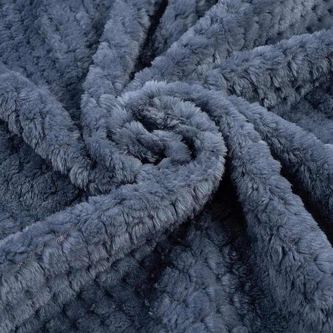 Pet Blanket Warm Soft Dog Blankets Washable Cat Throw Blankets Sofa Bed Couch Furniture Protector Cover for Small Medium Large Dogs Cats, Blue, 16" x 24"