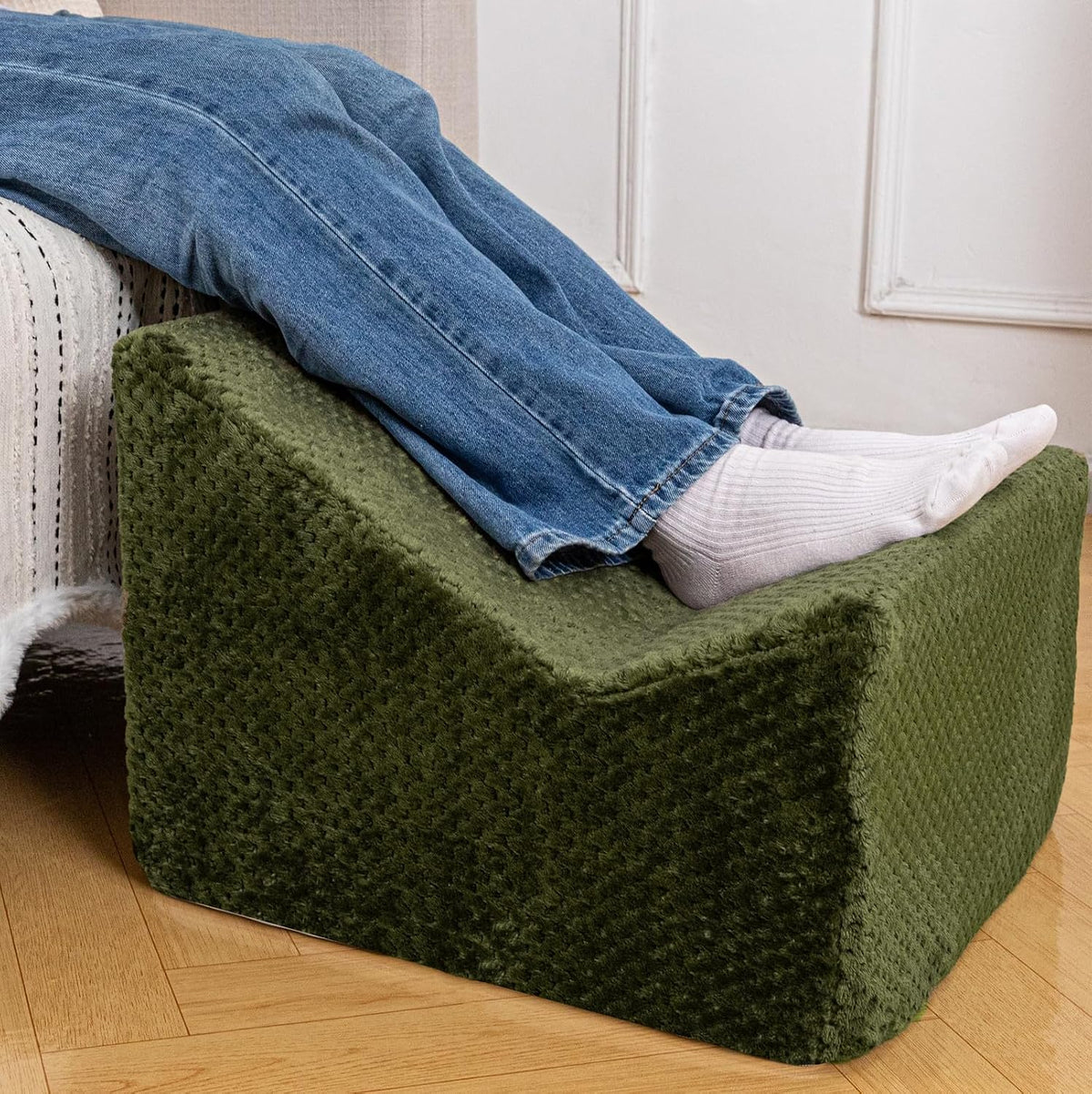 All-in-One Foam Pouf Ottoman with Washable Cover – Versatile Relaxation Stool, Floor Pouf for Couch & Under-Desk Foot Rest for Living Room,Bedroom (Green, 18x18x14 Inches)