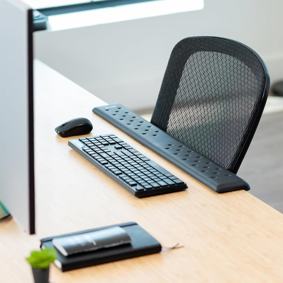VIVO Black Ergonomic Long 30 in Wrist Pad, DESK-WR30