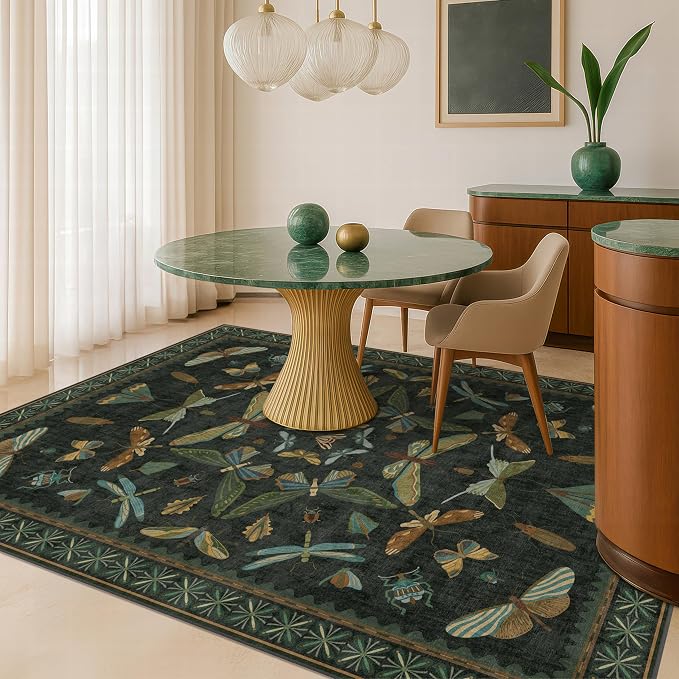 Hazo Haus Black and Green Rug 5x8