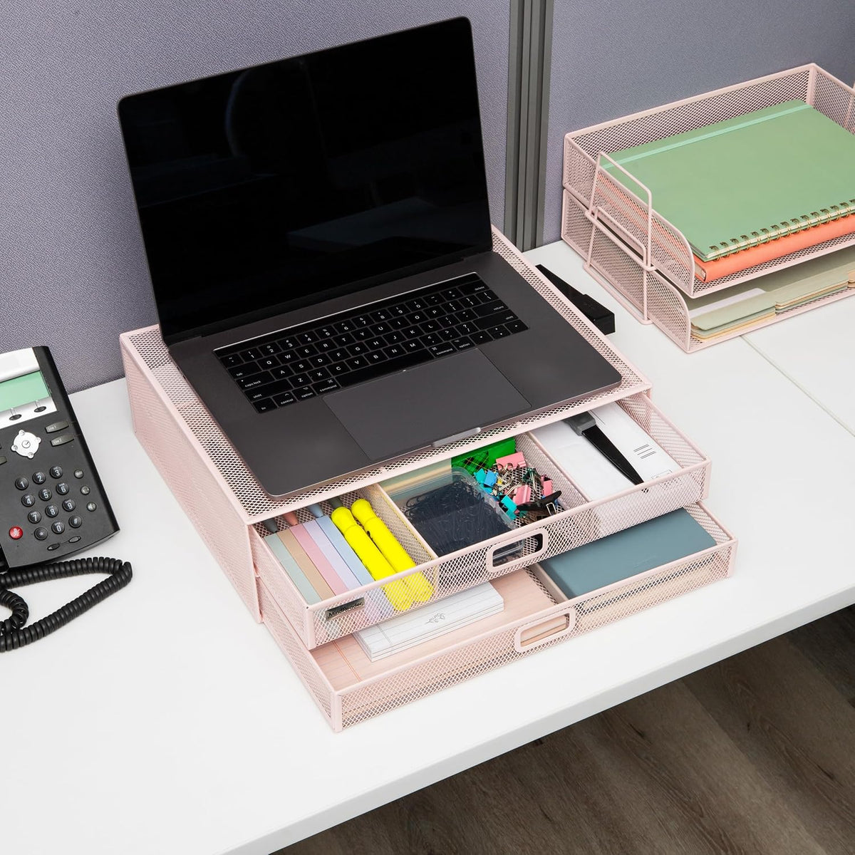 Mind Reader Mesh Monitor Stand, Pink