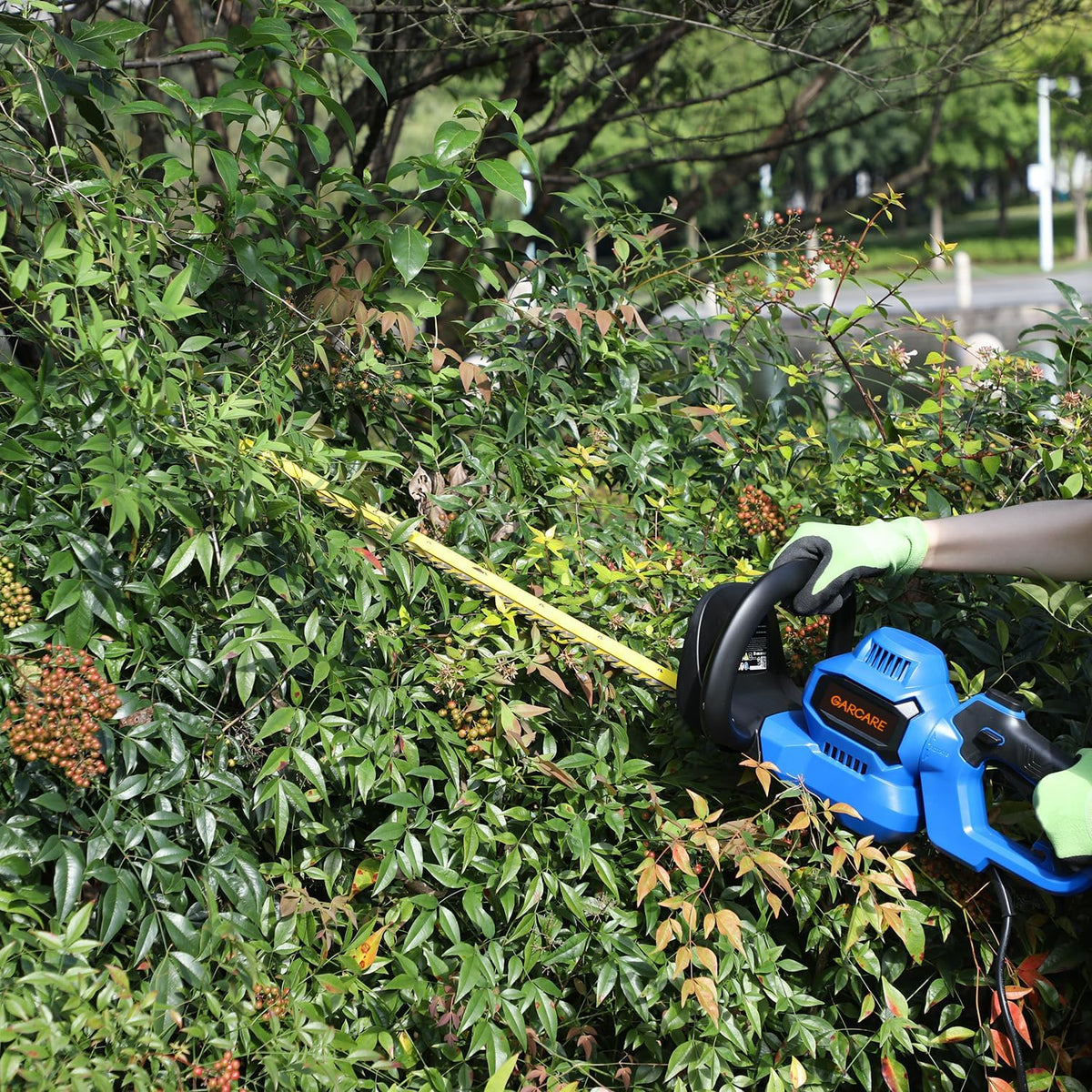 GARCARE 4.5Amp Corded Electric Hedge Trimmer with 24" Dual-Action Blade