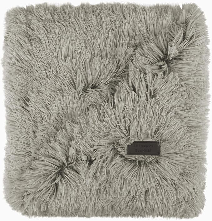 The Dog’s Blanket – Faux Fur Dog Blanket, Silver Grey, XL, 38x54