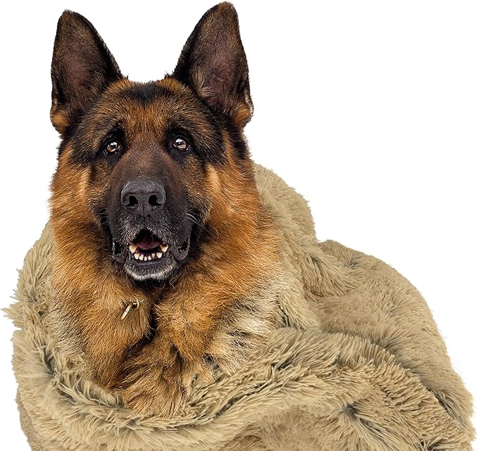 The Dog’s Blanket – Faux Fur Dog Blanket, Beige, XL, 38x54